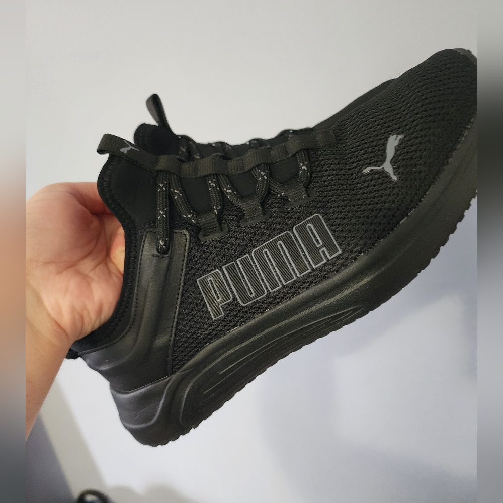 Puma slip on shoes